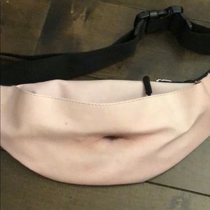 Accessories - GAG GIFT - Belly Button Fanny Pack Accessories - GAG GIFT - Belly Button Fanny Pack